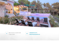 Frontpage screenshot for site: Villa Fani - Trogir (http://www.villa-fani.com)